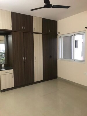 Room in 3 BHK Apartment at Hinduja Lake Front Estate, Bannerghatta Road – for Rent