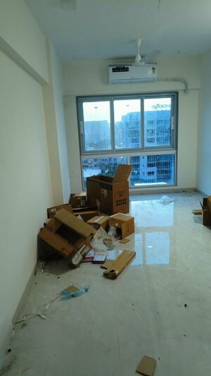 Living Room in 2 BHK Apartment at Rite Rudra Paradise, Santacruz East – for Rent