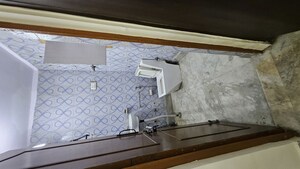 Bedroom in 2.5 BHK Apartment at Dilshad Garden – for Rent