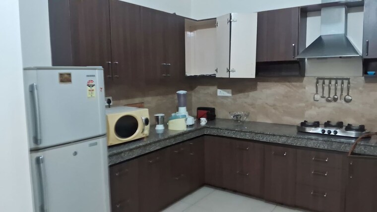 Kitchen, sector 69 2 Bedroom 1950 Sq.Ft. Builder Floor In Sector 69 Mohali 10620637