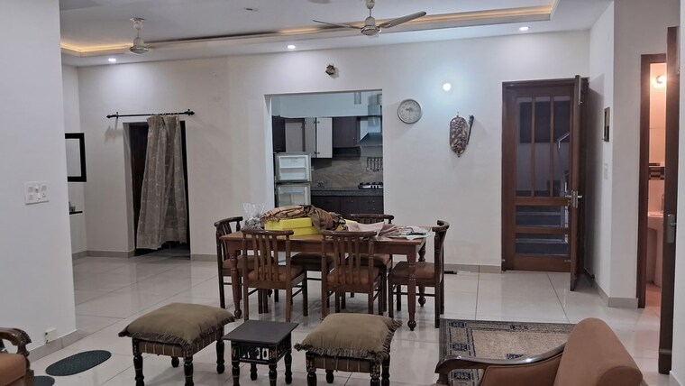 Gym, sector 69 2 Bedroom 1950 Sq.Ft. Builder Floor In Sector 69 Mohali 10620637