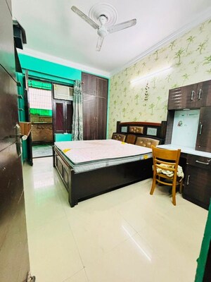 Living Room in 3 BHK Builder Floor at Green Fields Colony – for Rent
