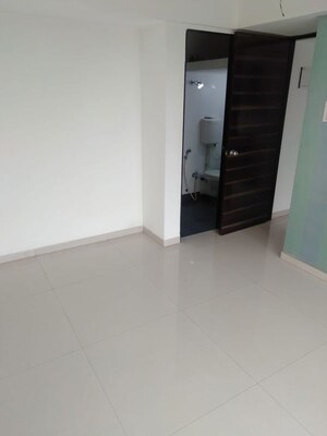 Room in 1 BHK Apartment at Nicon Infinity, Vasai East – for Sale