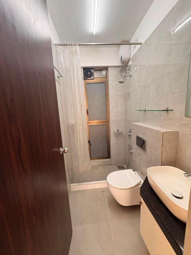 Bathroom, raymond-the-address 2 Bedroom 850 Sq.Ft. Apartment In Pokhran Road No Two Thane 10620684