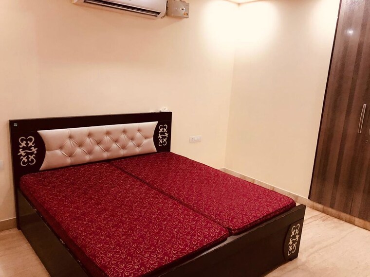 Bedroom, saket 4 Bedroom 300 Sq.Yd. Apartment In Saket Delhi 10620690