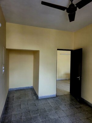 Room in 2 BHK Apartment at Ip Extension – for Sale
