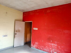 Room in  Apartment at Metiabruz – for Sale