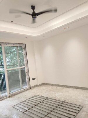 Room in 2 BHK Builder Floor at Malviya Nagar – for Rent