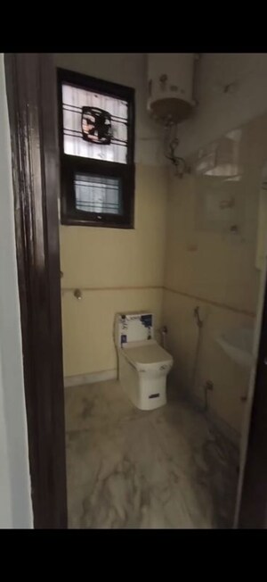 Bathroom in 2 BHK Builder Floor at Green Fields Colony – for Rent