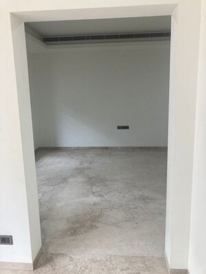 Room in 5 BHK Villa at Sobha International City Phase 1, Sector 109 – for Sale