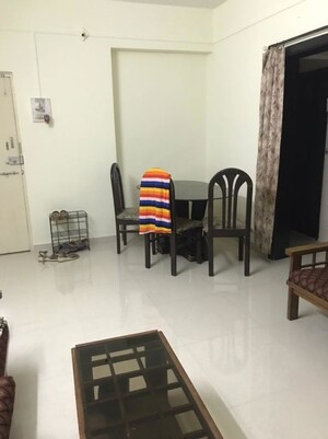 Room in 1 BHK Apartment at Bhosale Nagar – for Rent