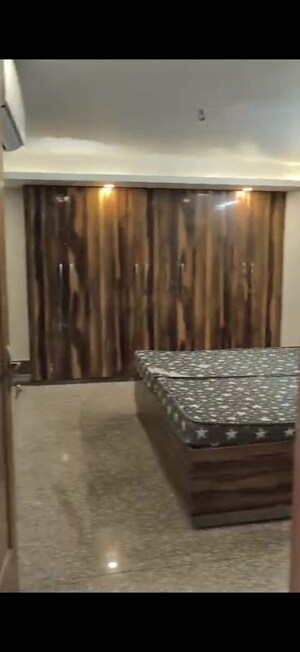 1 BHK Builder Floor For Rent in Green Fields Colony