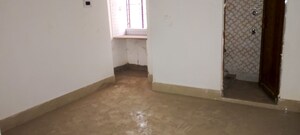 Room in  Apartment at Madhyamgram – for Sale