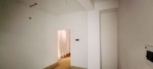 Room in  Apartment at Madhyamgram – for Sale