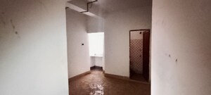 Room in  Apartment at Madhyamgram – for Sale