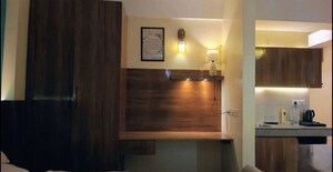 Furnished Amenities in 1 BHK Apartment at Vibhuti Khand – for Rent