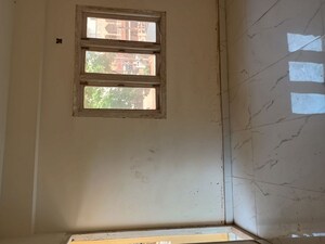 Room in  Apartment at Visakhapatnam Port – for Sale