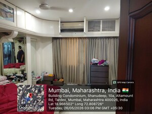 Living Room in  Apartment at Cumbala Hill – for Sale