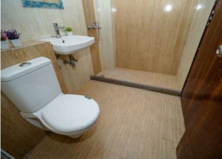 Bathroom, signature-global-orchard-avenue 2 Bedroom 603 Sq.Ft. Apartment In Sector 93 Gurgaon 10621176