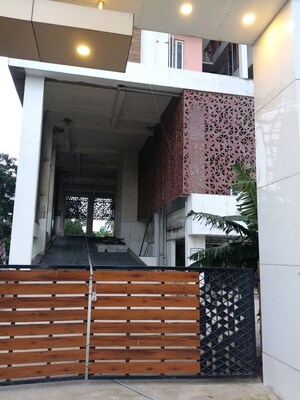  Independent House – Exterior View View at Topsia - for Sale