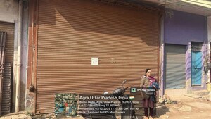  Independent House For Sale in Lohamandi