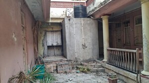 Living Room in  Independent House at Dharamsi Lane Murarji Peth – for Sale