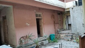  Independent House – Exterior View View at Dharamsi Lane Murarji Peth - for Sale