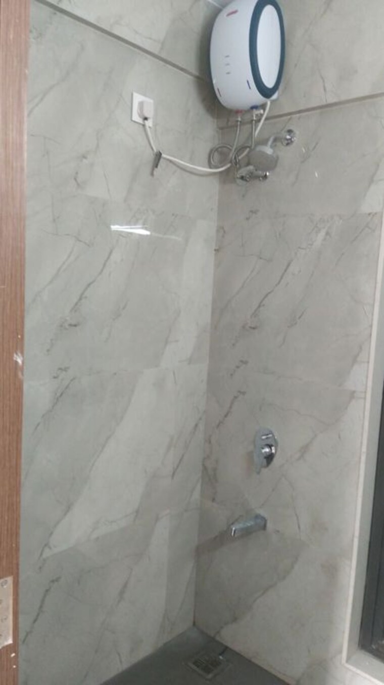 Bathroom, worli 1 Bedroom 650 Sq.Ft. Apartment In Worli Mumbai 10621330