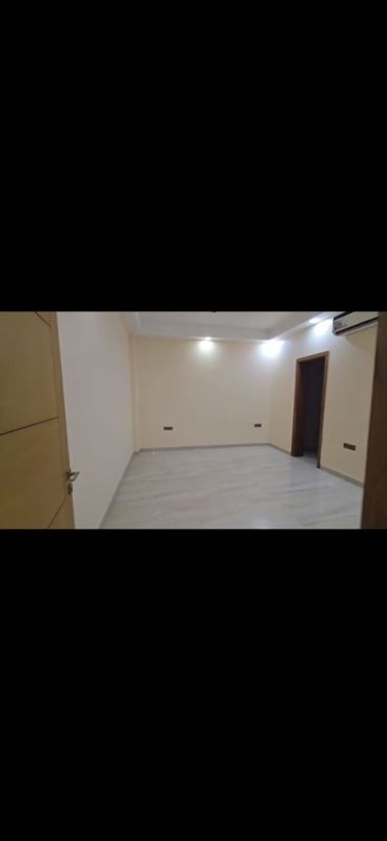 Room, eros-lakewood-city 4 Bedroom 525 Sq.Yd. Builder Floor In Suraj Kund Faridabad 10621345