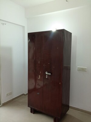 Furnished Amenities in 2.5 BHK Apartment at Mahagun My Woods, Sector 16c Greater Noida – for Rent