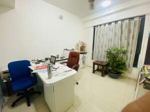 Team Area in 3 BHK Apartment at Shapoorji Pallonji Vicinia, Powai – for Rent