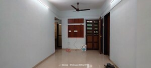 Room in 2 BHK Apartment at Datar Colony – for Rent