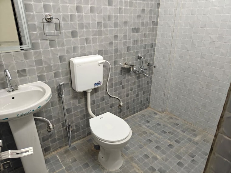 Bathroom, eldeco-city-dreams 5 Bedroom 1700 Sq.Ft. Villa In Mubarakpur Lucknow 10621483