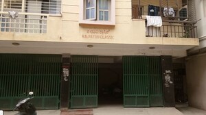 Apartment For Sale in Cottonpete