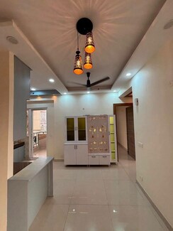 2 BHK Builder Floor For Rent in Saket