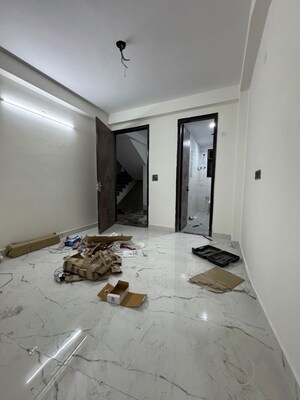 Living Room in 1 BHK Apartment at Chattarpur – for Rent