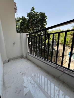 1 BHK Apartment For Rent in Chattarpur