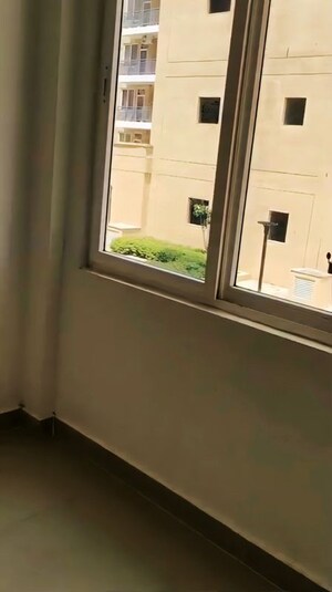 Room in 2 BHK Apartment at Landmark The Homes 81, Sector 81 – for Rent