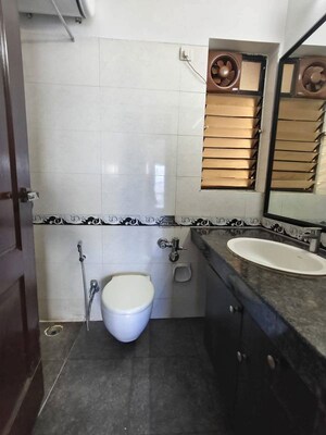 Bathroom in 2 BHK Apartment at Raheja Heights Phase 2, Goregaon East – for Rent