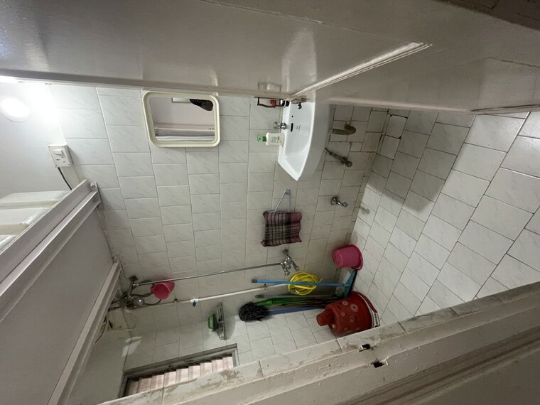 Bathroom, bramha suncity 2 Bedroom 1500 Sq.Yd. Builder Floor In Bramha Suncity Pune 10621592