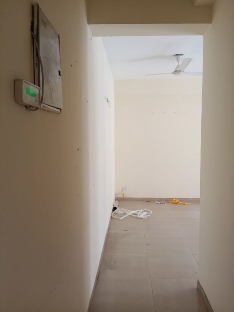 Room, mahagun-my-woods 3 Bedroom 1545 Sq.Ft. Apartment In Sector 16c Greater Noida Greater Noida 10621491