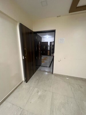 Room in 3 BHK Apartment at Wadhwa TW Gardens, Kandivali East – for Sale