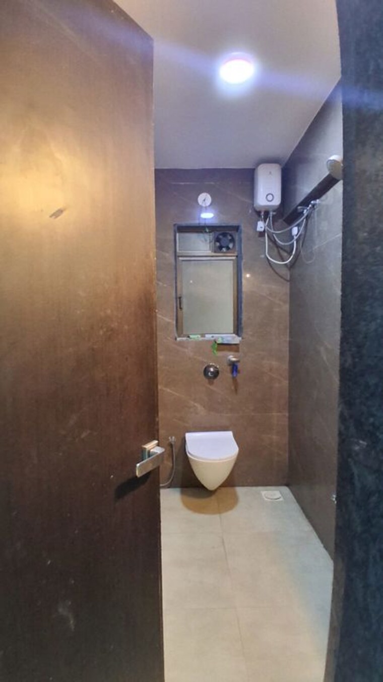 Bathroom, poonam-vaishno-heights 3 Bedroom 1110 Sq.Ft. Apartment In Malad East Mumbai 10621682