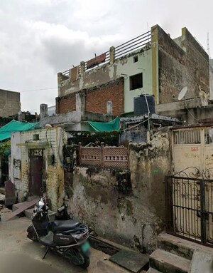  Independent House – Exterior View View at Pahar Ganj - for Sale