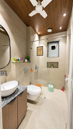Bathroom in 2 BHK Builder Floor at Unitech Fresco, Sector 50 – for Rent