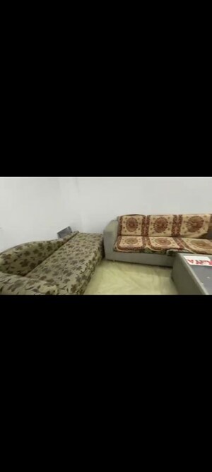 Bedroom in 3 BHK Builder Floor at Chattarpur – for Rent