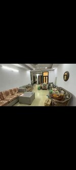 3 BHK + Extra Room 1300 Sq.Ft. Builder Floor in Chattarpur