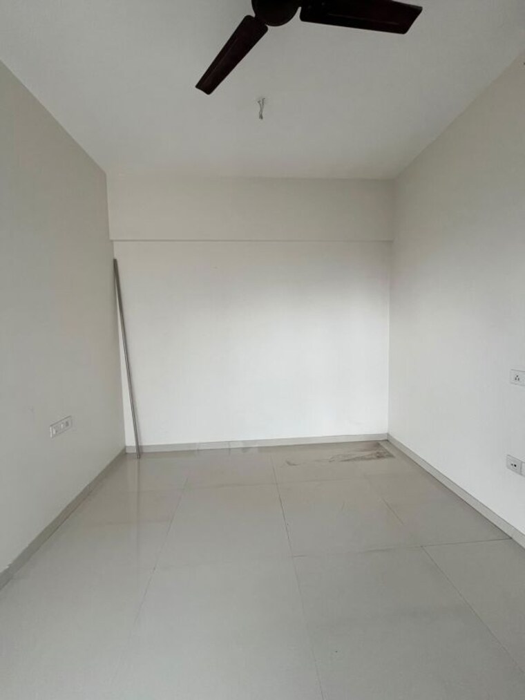 Room, rustomjee-summit 2 Bedroom 830 Sq.Ft. Apartment In Borivali East Mumbai 10621835