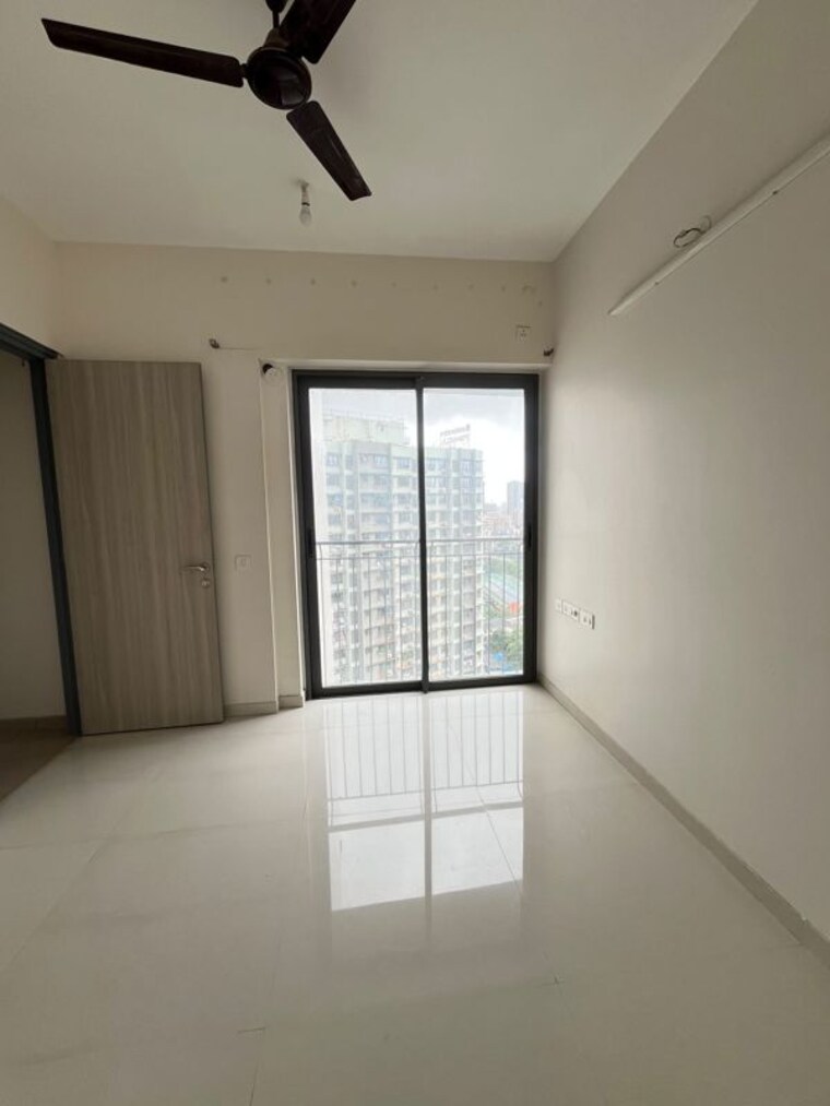 Room, rustomjee-summit 2 Bedroom 830 Sq.Ft. Apartment In Borivali East Mumbai 10621835
