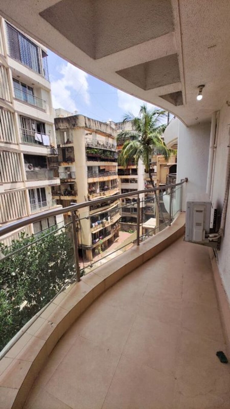 Balcony, santacruz west 4 Bedroom 1800 Sq.Ft. Apartment In Santacruz West Mumbai 10621868